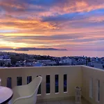 Stephanie's Place - Charming With Sea View *