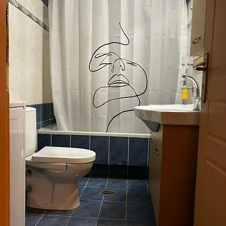 Stephanie's Place - Charming With Sea View Hanya