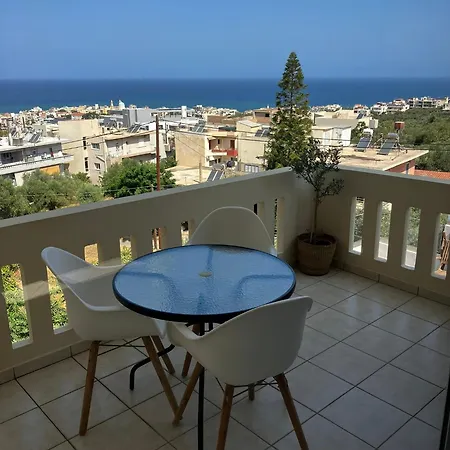Stephanie's Place - Charming With Sea View Daire