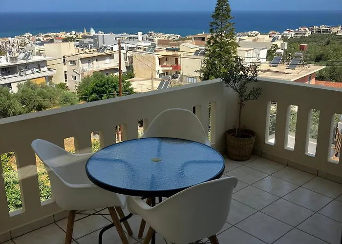 Stephanie's Place - Charming With Sea View Διαμέρισμα